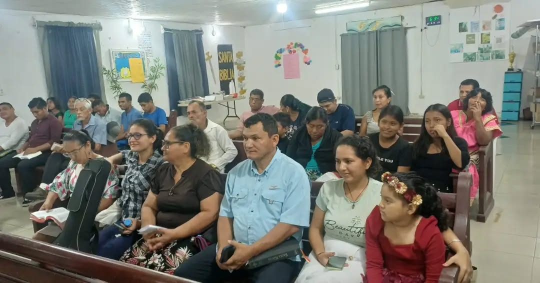 La congregación en el servicio